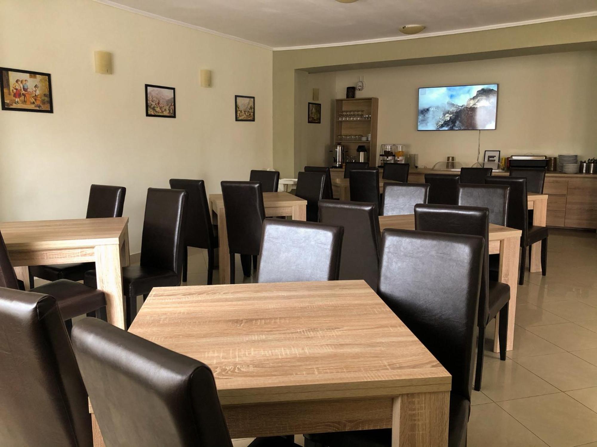Zărneşti Pensiunea Aliart מראה חיצוני תמונה